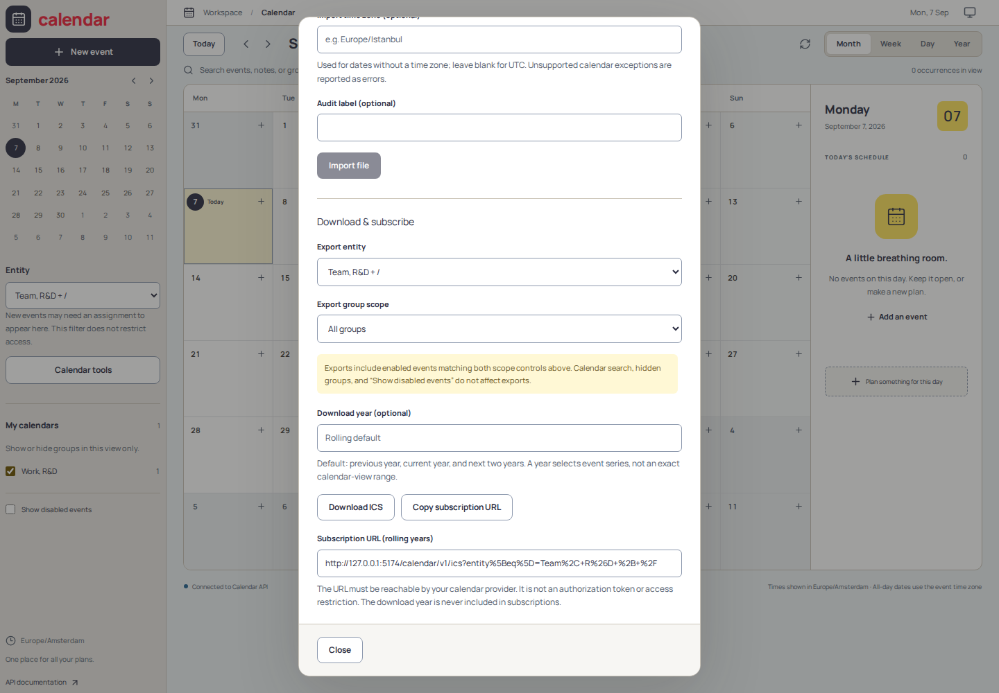 Calendar tools showing download scope and subscription controls